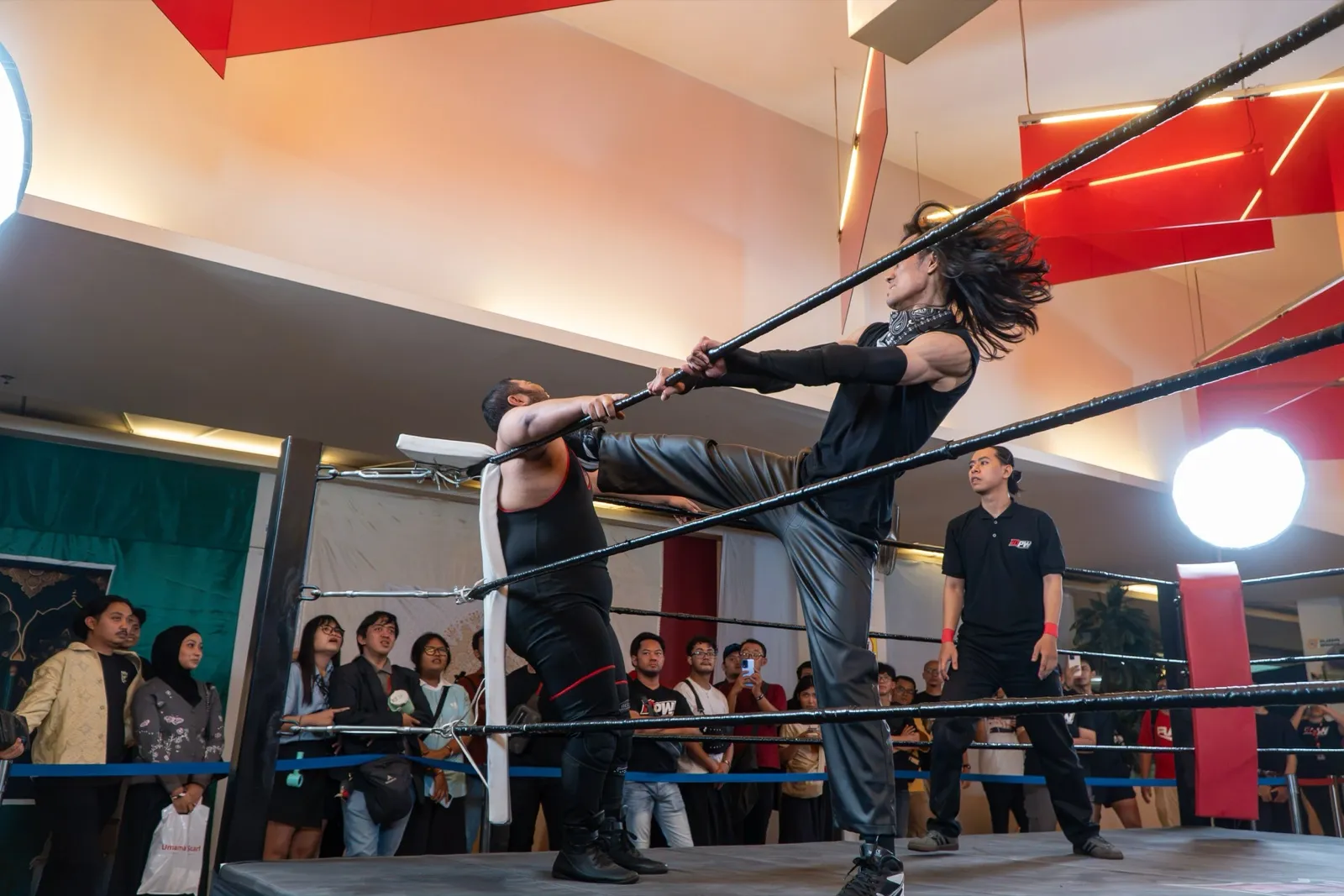 Adrian Rivaldi at an IDPW show