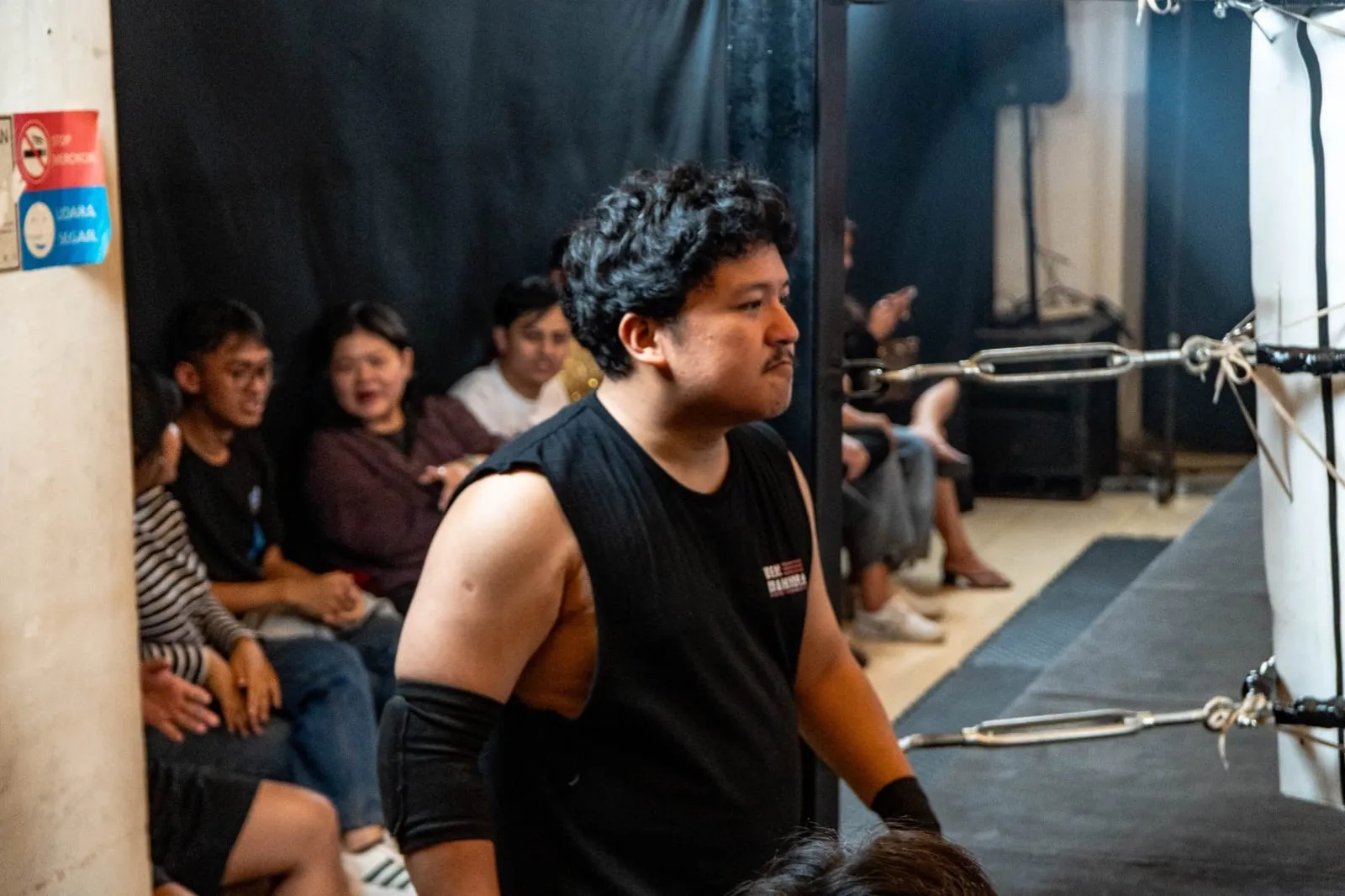 Ben Mahendra at an IDPW show