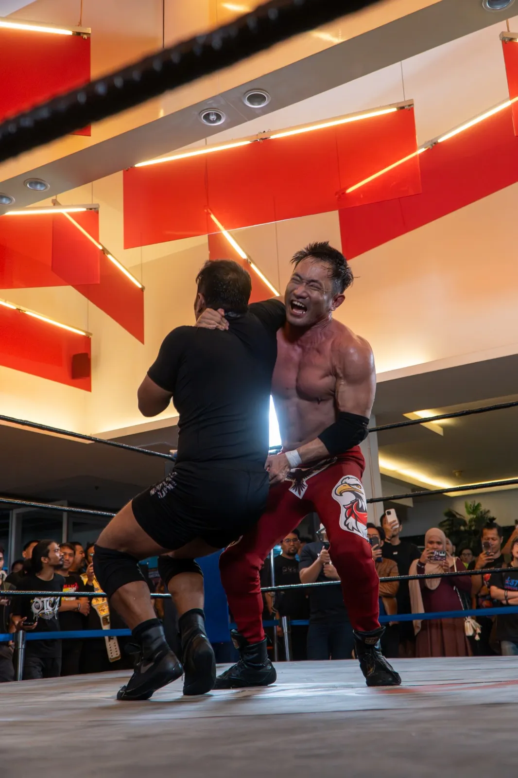 Eric Garuda at an IDPW show