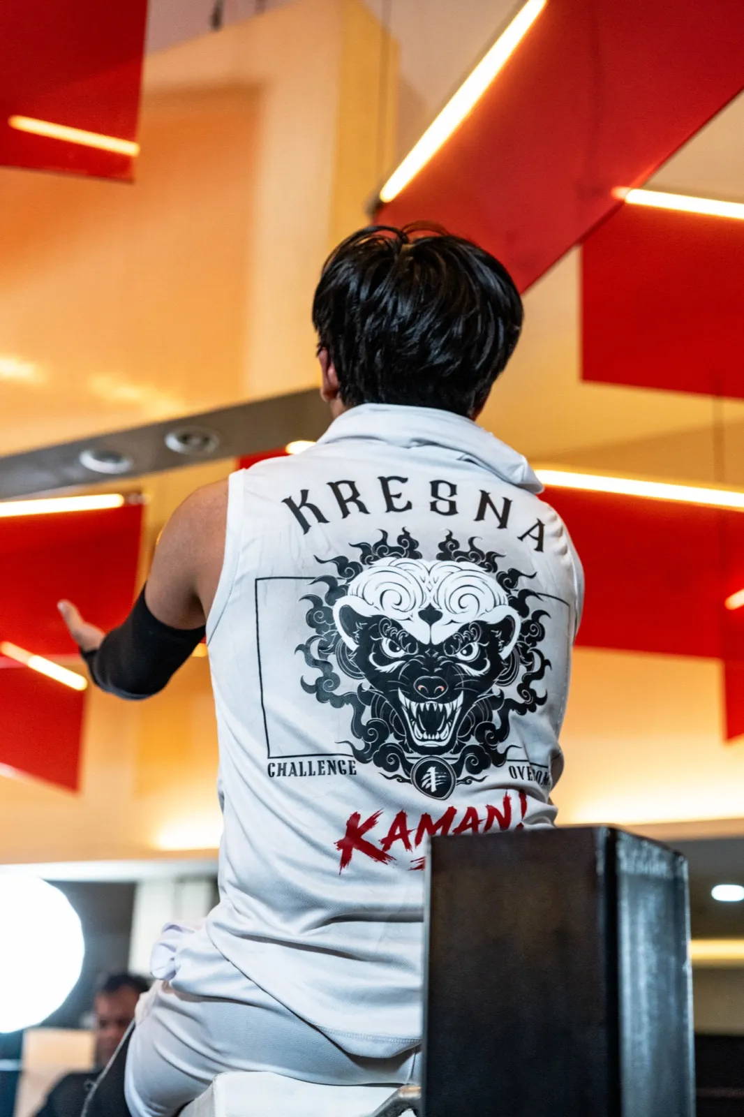 Kresna at an IDPW show