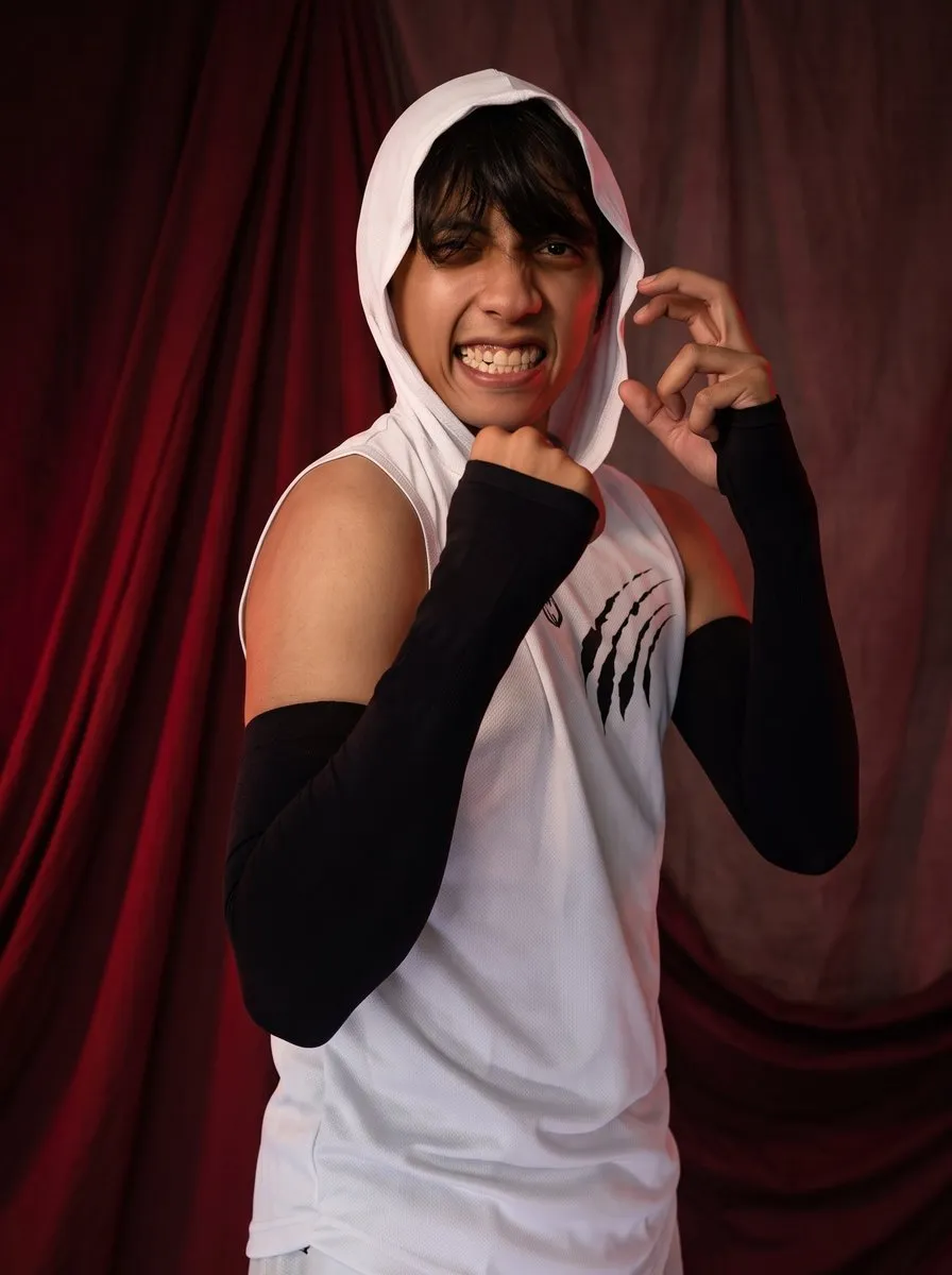 Kresna, IDPW roster portrait