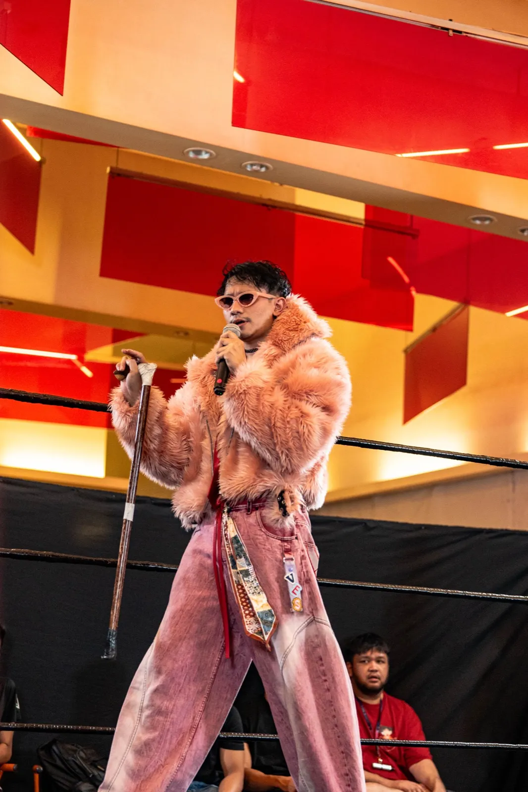 Vesper V at an IDPW show